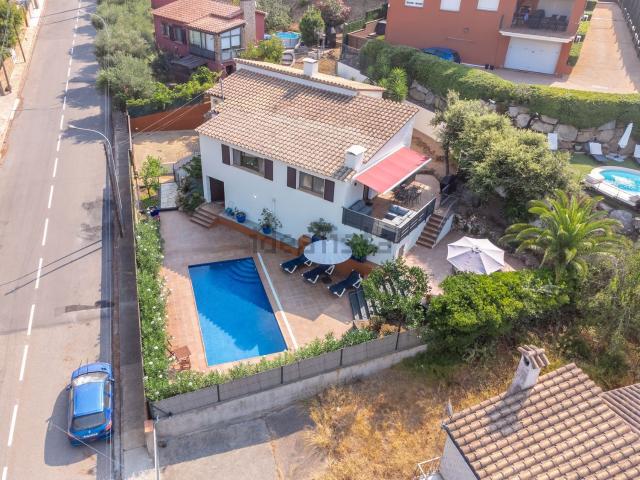 Chalet, Begur