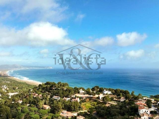 Chalet, Begur