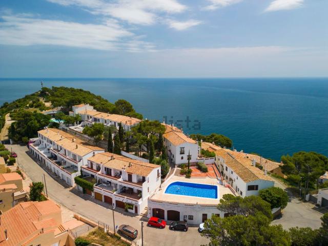 Chalet, Begur