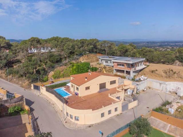 Chalet, Begur