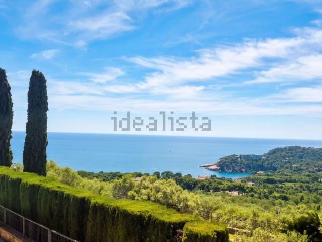 Chalet, Begur