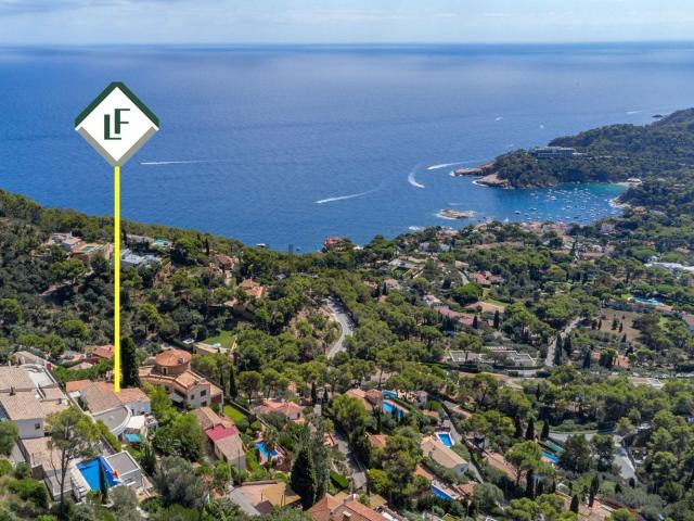 Chalet, Begur