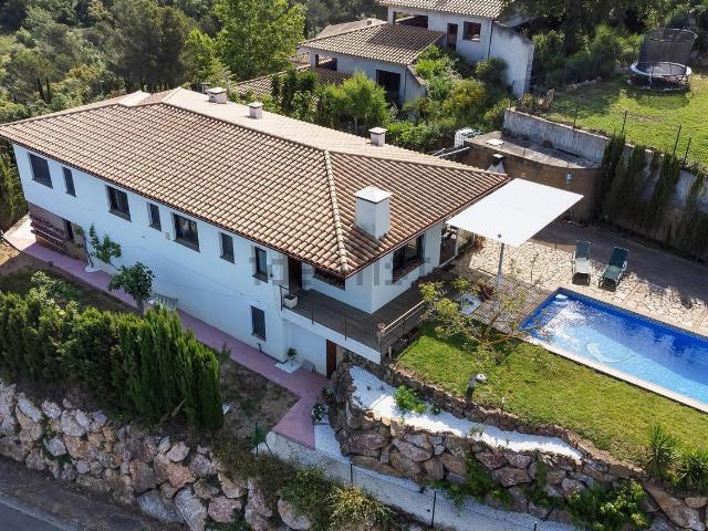 Chalet, Begur