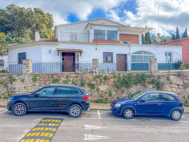 Chalet, Begur