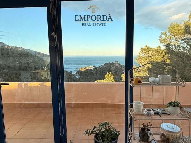 Chalet, Begur