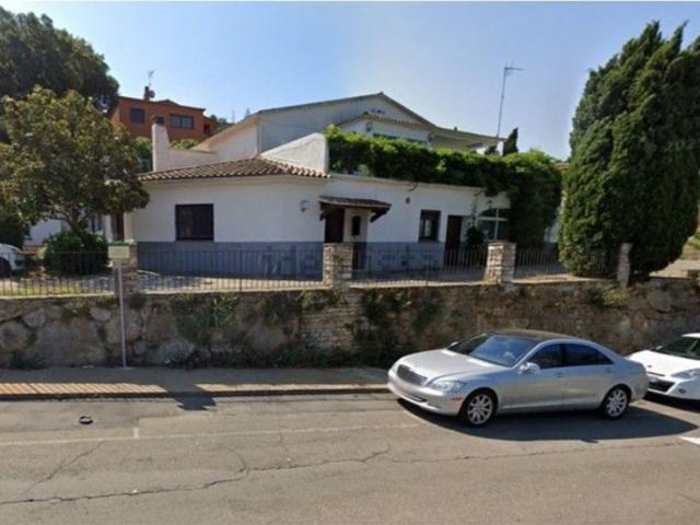 Chalet, Begur