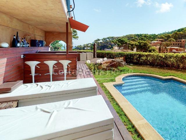 Chalet, Begur