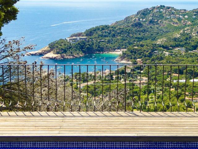 Chalet, Begur