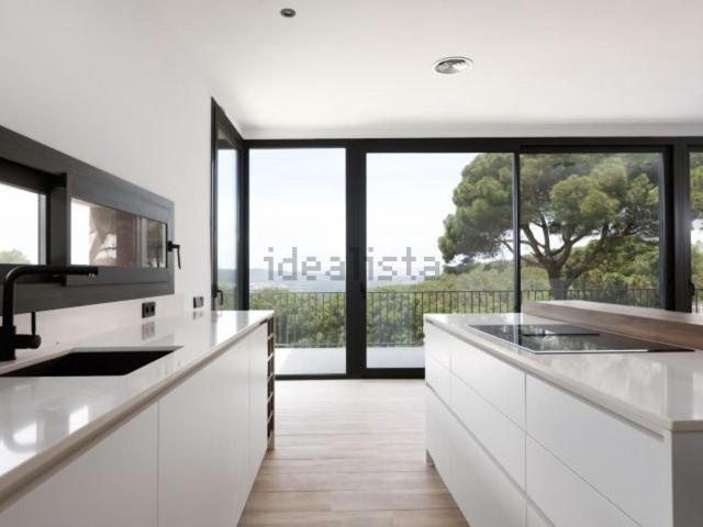 Chalet, Begur