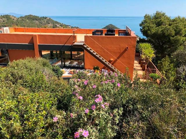 Chalet, Begur