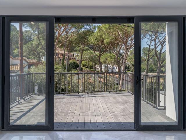 Chalet, Begur