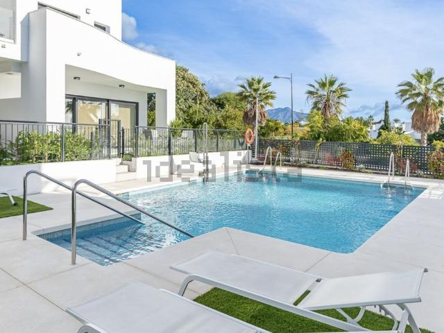 Chalet, Bel Air, Estepona