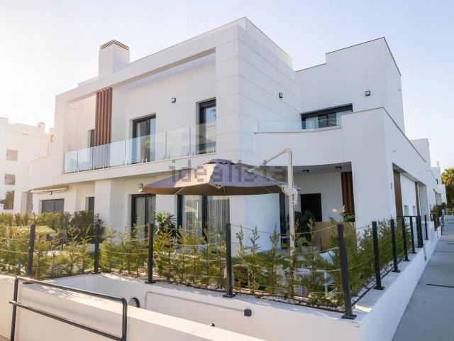 Chalet, Bel Air, Estepona