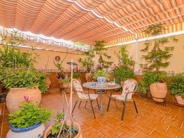 Chalet, Belicena