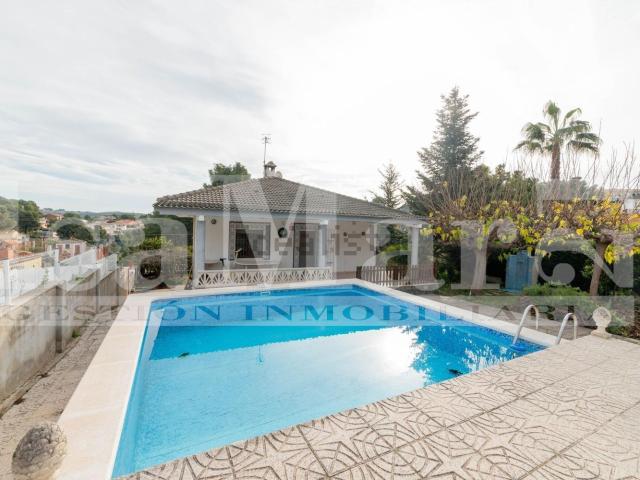 Chalet, Bellvei