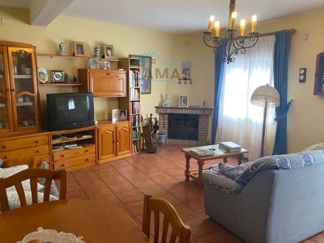 Chalet, Belvis de Monroy