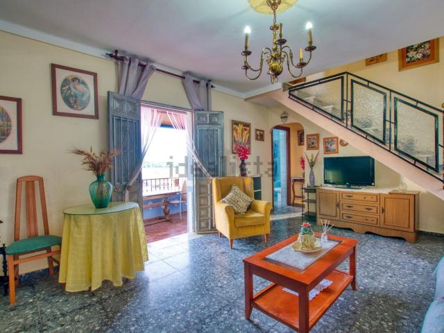 Chalet, Benamargosa