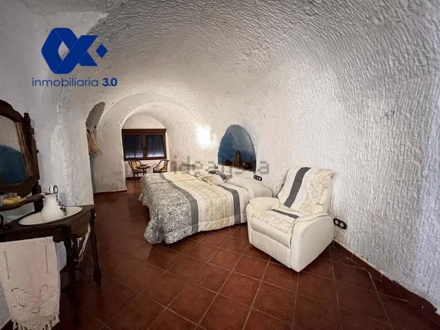 Chalet, Benalua de Guadix