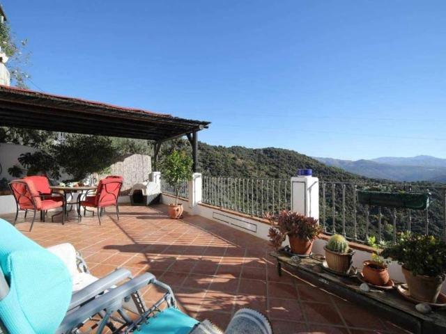 Chalet, Benalauria