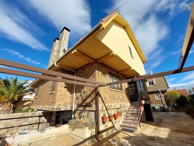 Chalet, Benavente
