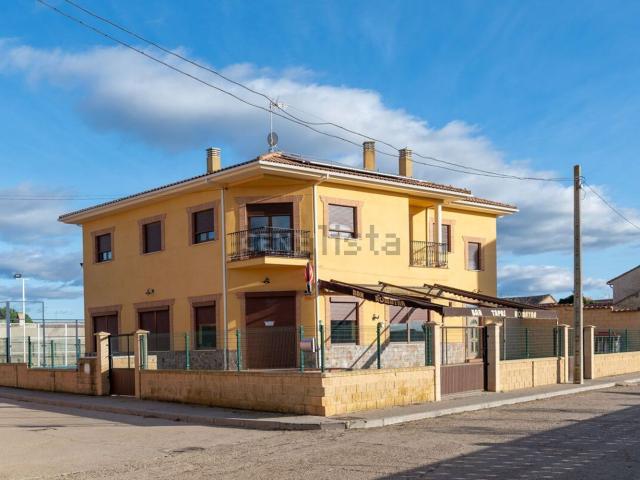 Chalet, Benavente