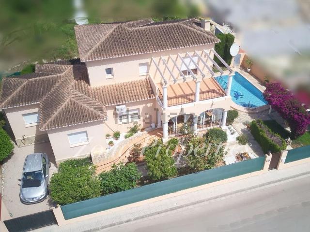 Chalet, Beniarbeig