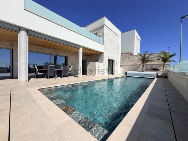 Chalet, Benijofar