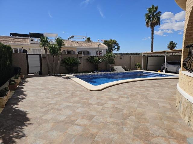 Chalet, Benijofar