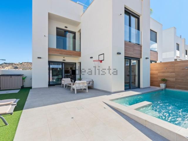 Chalet, Benijofar