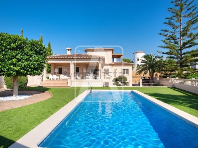 Chalet, Benissa