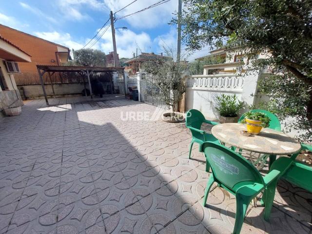 CHALET BIFAMILIAR REFORMADA EN CAN SERRA DE VACARISSES