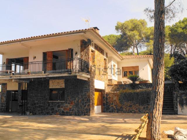 Chalet, Bigues i Riells