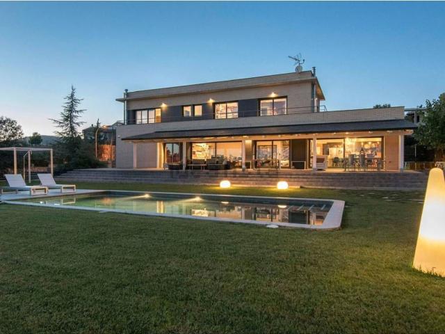Chalet, Bigues i Riells