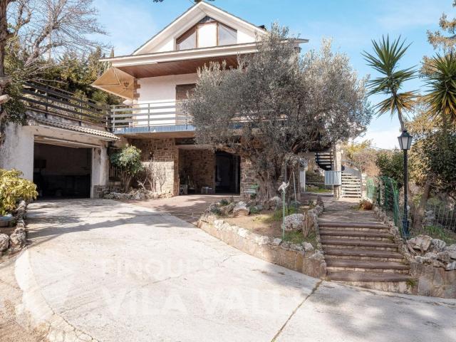 Chalet, Bigues i Riells
