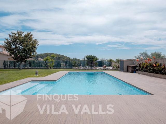Chalet, Bigues i Riells