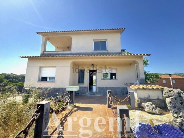 Chalet, Bigues i Riells