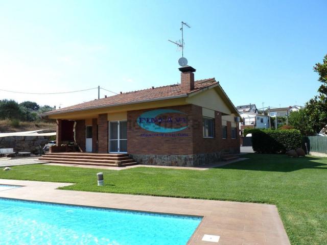 Chalet, Bigues i Riells
