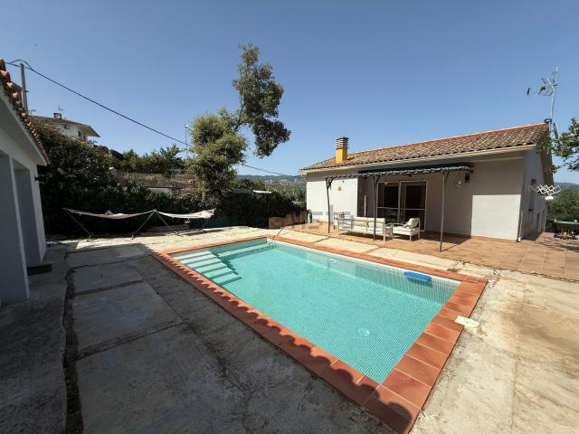 Chalet, Bigues i Riells