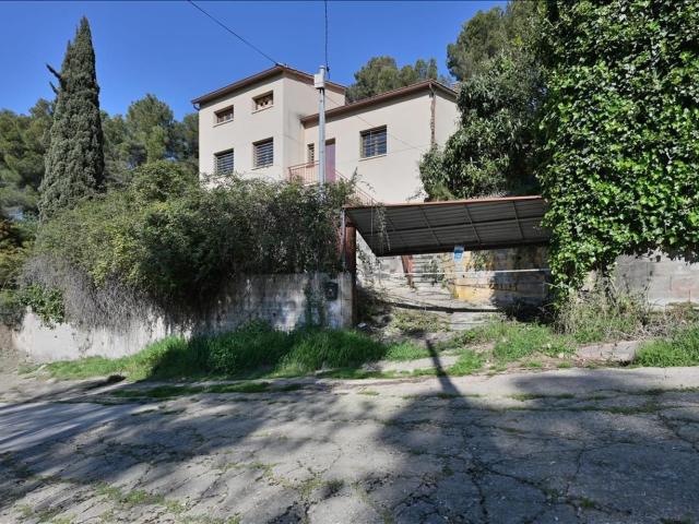 Chalet, Bigues i Riells