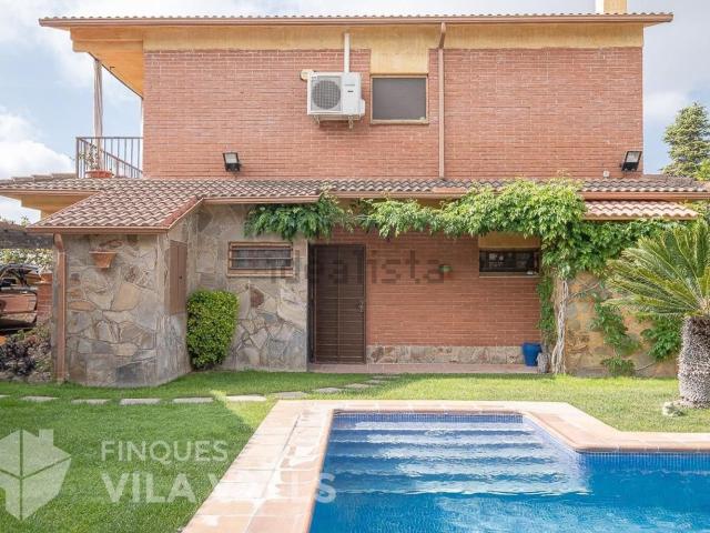 Chalet, Bigues i Riells
