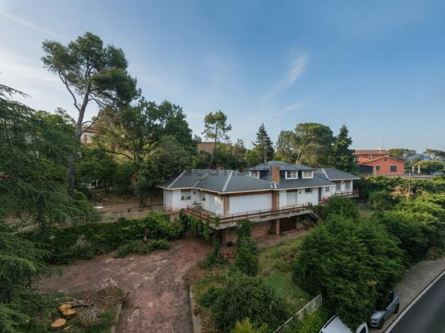 Chalet, Bigues i Riells