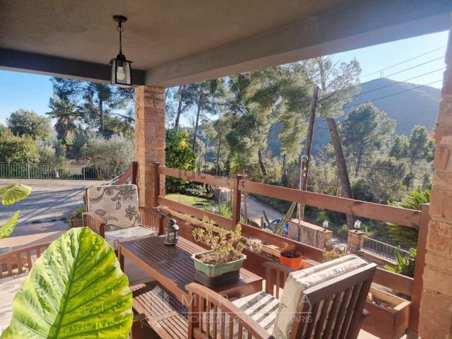 Chalet, Bigues i Riells