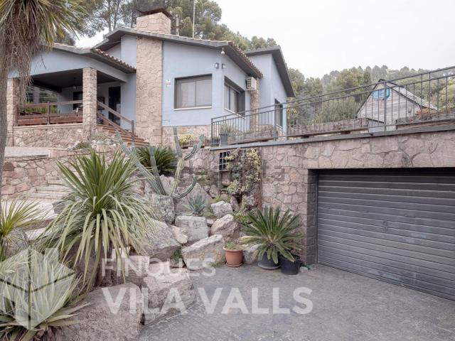 Chalet, Bigues i Riells