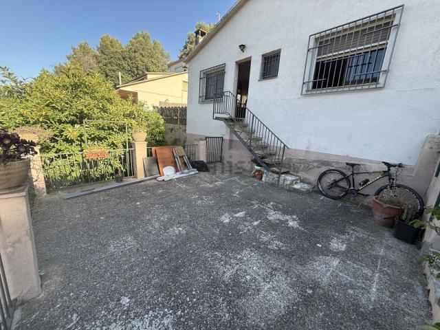 Chalet, Bigues i Riells