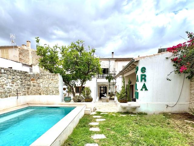 Chalet, Binissalem