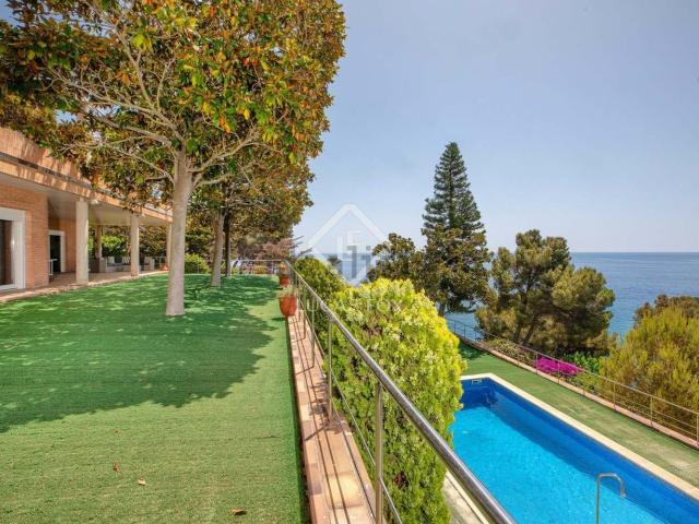 Chalet, Blanes