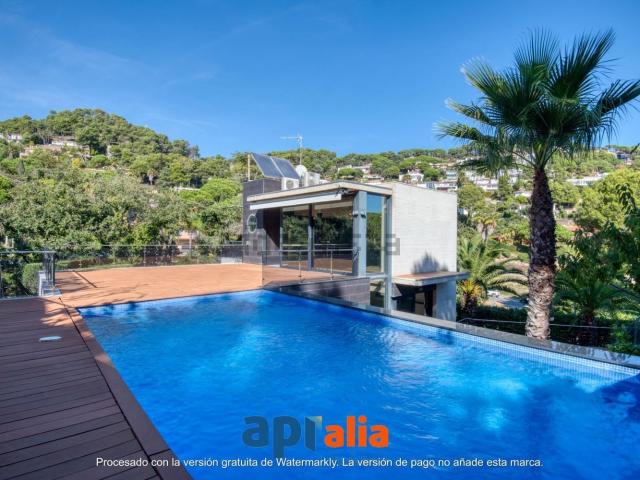 Chalet, Blanes