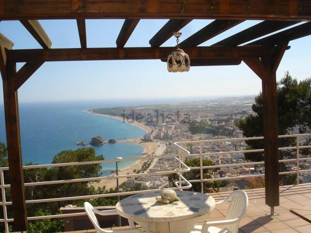 Chalet, Blanes