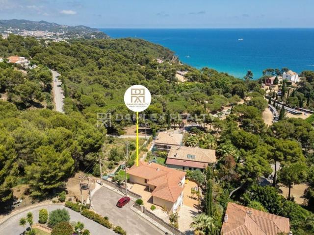 Chalet, Blanes
