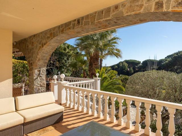 Chalet, Blanes